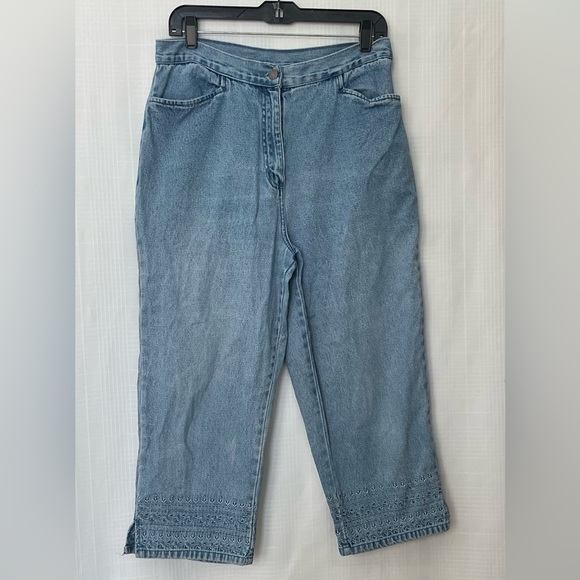 bill blass Denim - Vintage Bill Blass Light Blue Cropped Women's Jeans